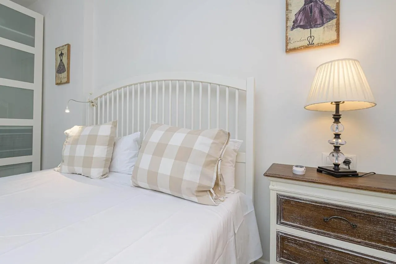 Wintowinrentals Genial Apartamento, Centrico Y Silencioso Málaga Appartement